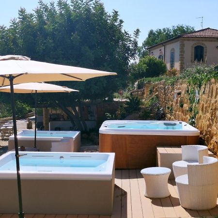 Villa La Lumia B&B Suites & Apartments Agrigente Extérieur photo