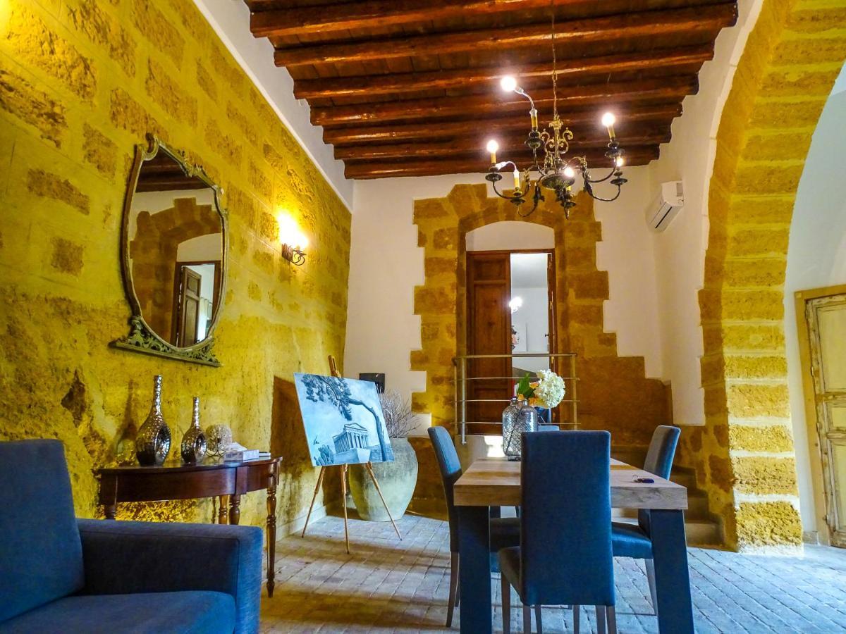 Villa La Lumia B&B Suites & Apartments Agrigente Extérieur photo